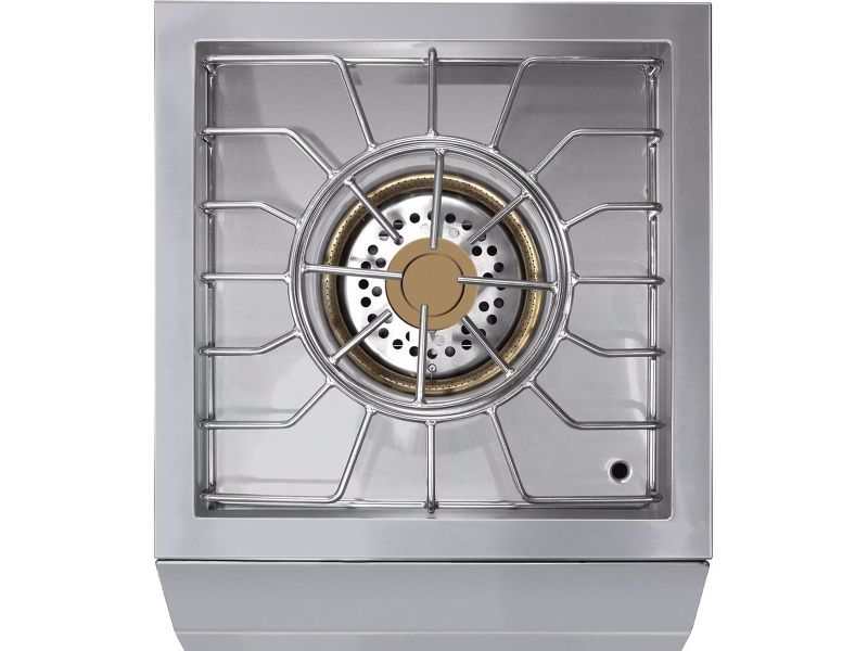 American Made Grills Muscle Grill Power Burner in action showcasing its powerful 60,000 BTUs and LED lighting.