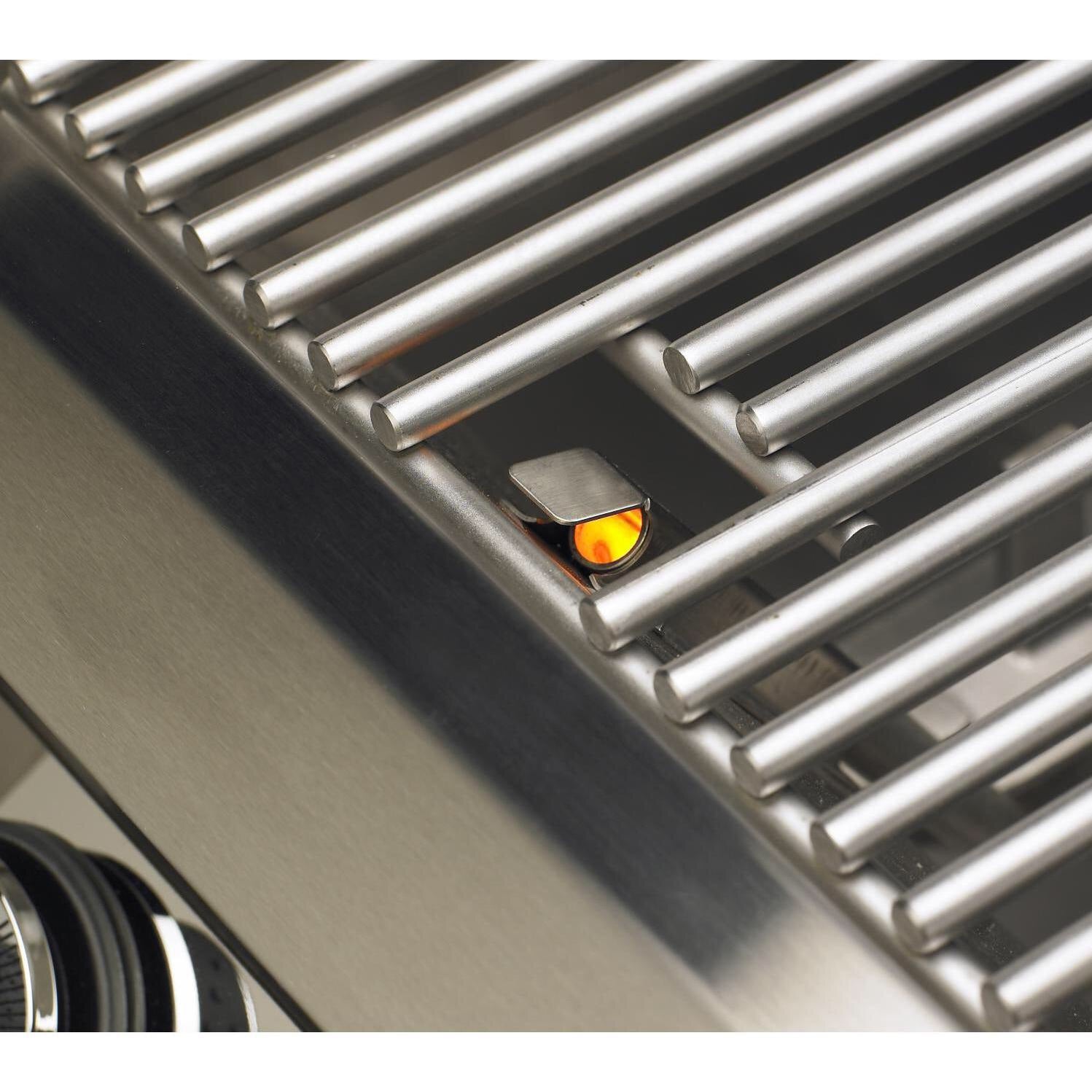 Fire Magic Echelon H790i Black Diamond Built-In Grill 36" showcasing its sleek design and luxury features.