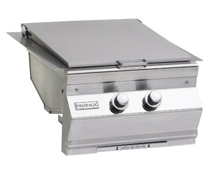 Fire Magic Aurora Double Searing Station showcasing its high-temperature cooking capabilities and Diamond Sear cooking grids, perfect for grilling enthusiasts.