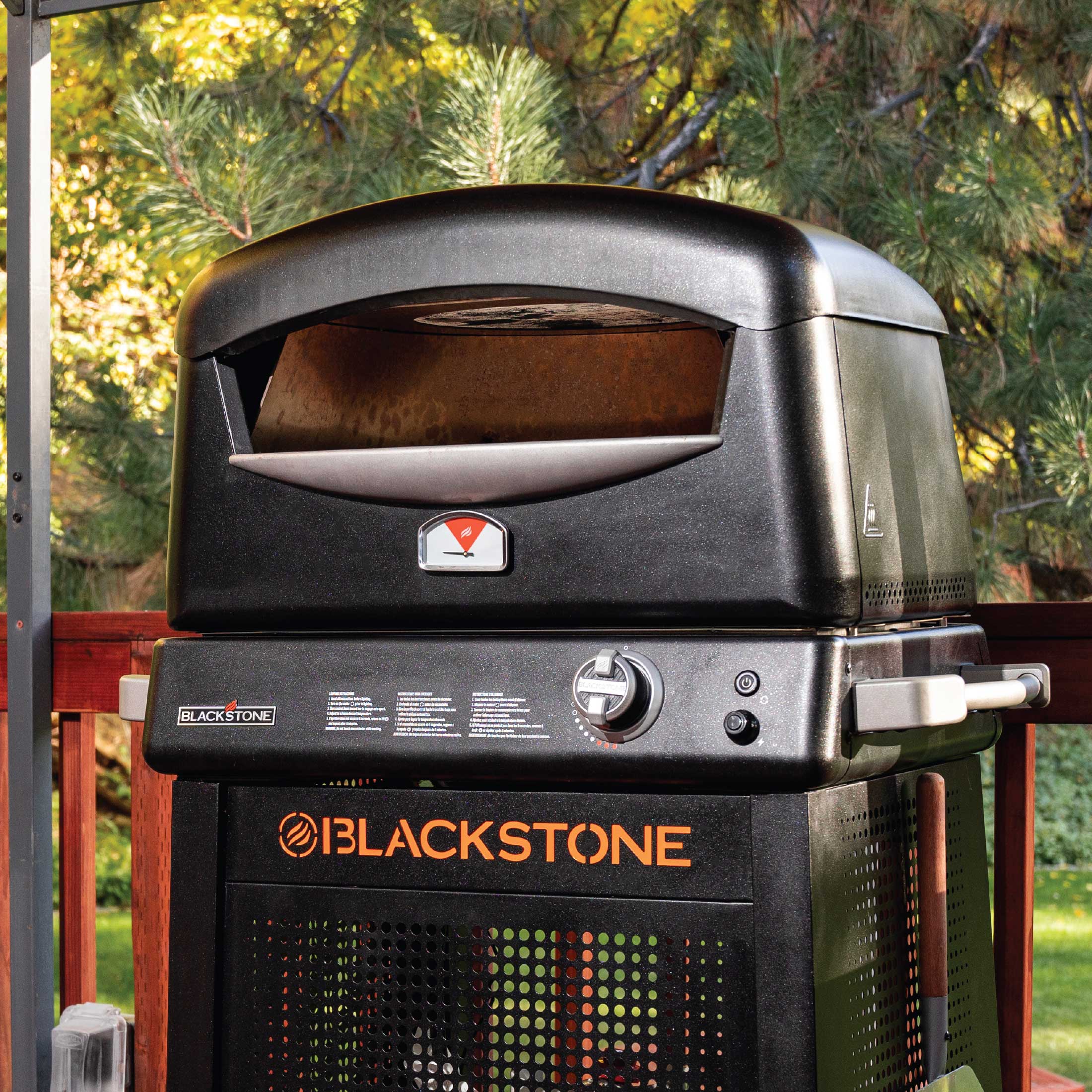 Blackstone Freestanding Propane Gas Pizza Oven