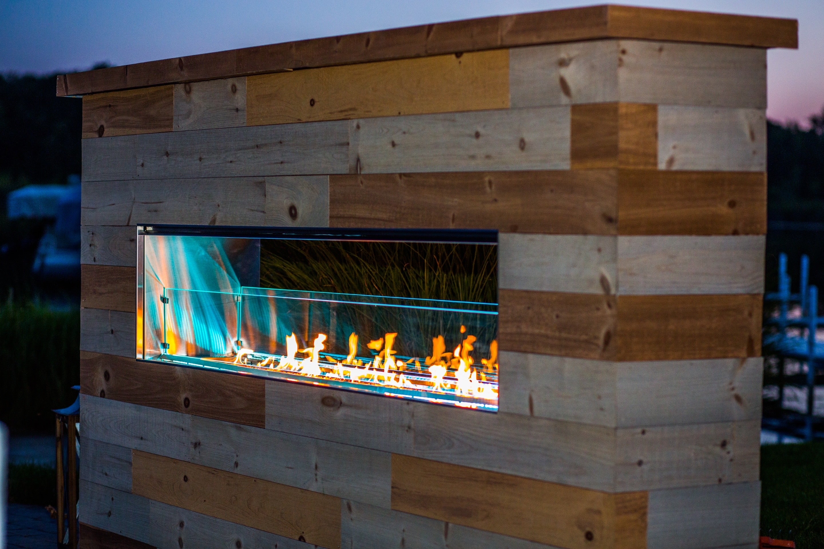 RCS 60” Cedar Creek LED Outdoor Fireplace