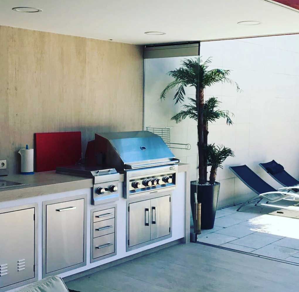 Sunstone Signature Series 6" Beveled Frame Single Drawer showcasing durable 304 stainless steel construction.