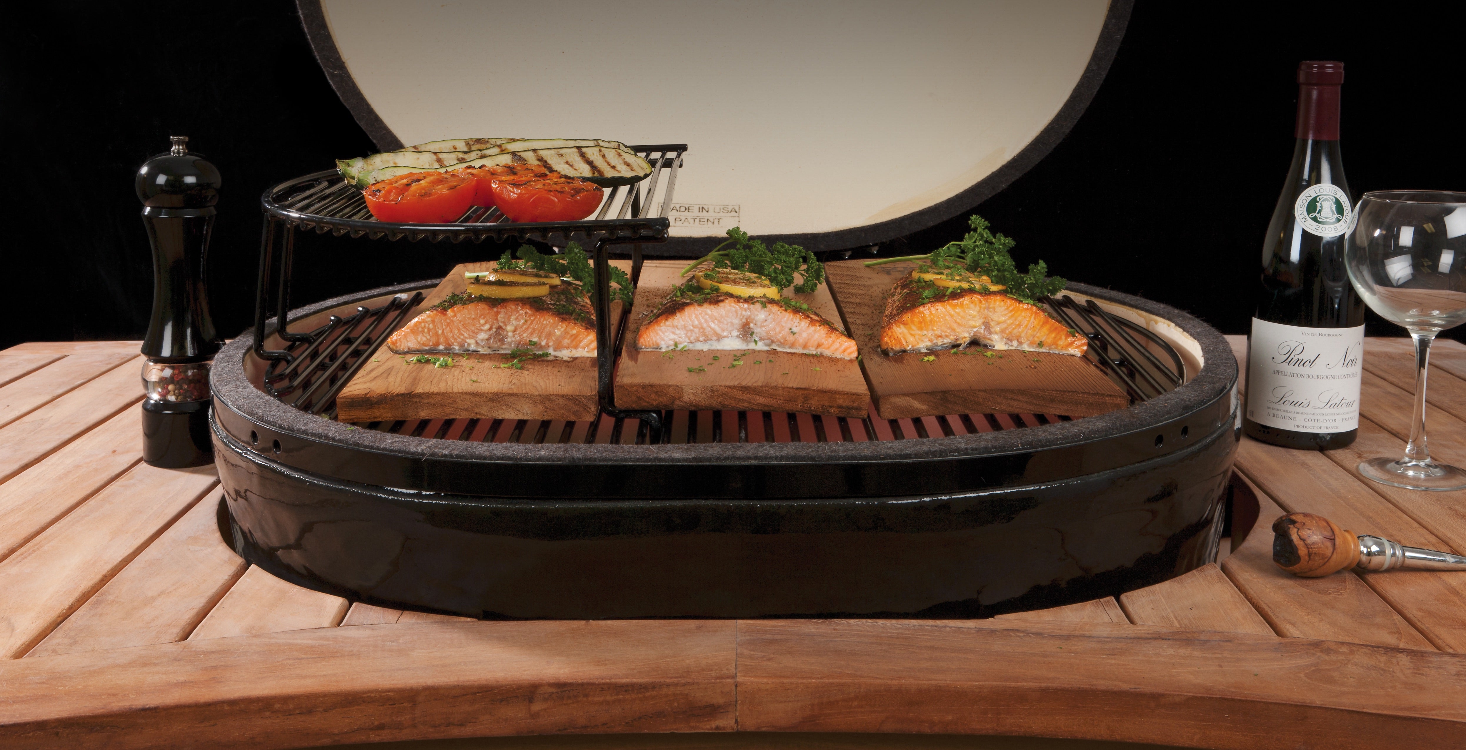 Primo XL Charcoal Grill