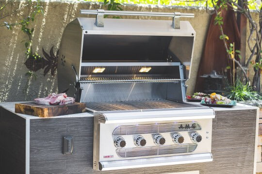 Gas grill 